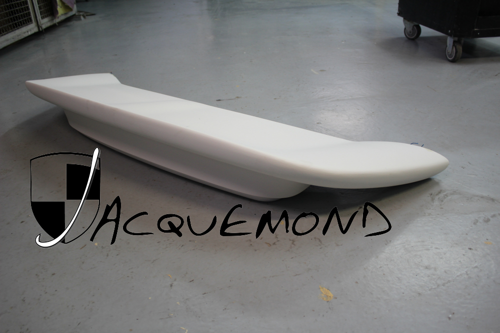 Darus rear wing for Porsche 996 by Jacquemond.