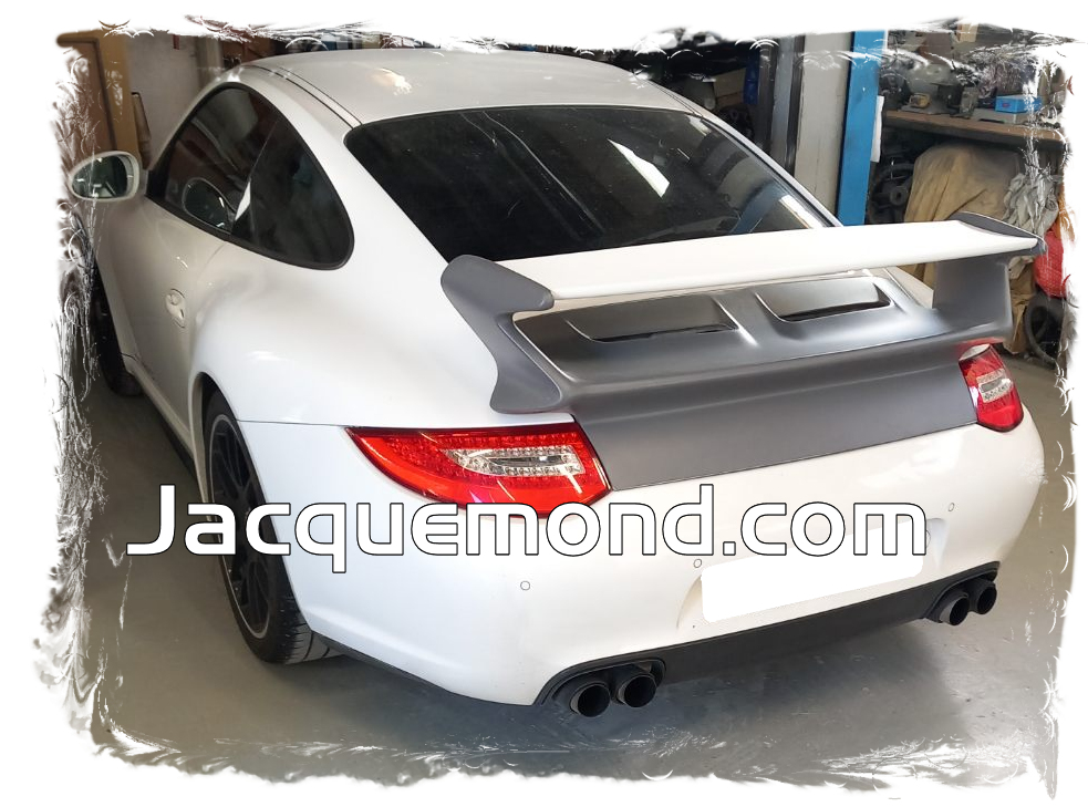 997 GT3 rear wing hood for Porsche 997 by Jacquemond